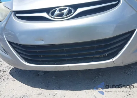 2015 Hyundai Elantra Se z USA, uszkodzony, nr VIN 5NPDH4AE3FH647113